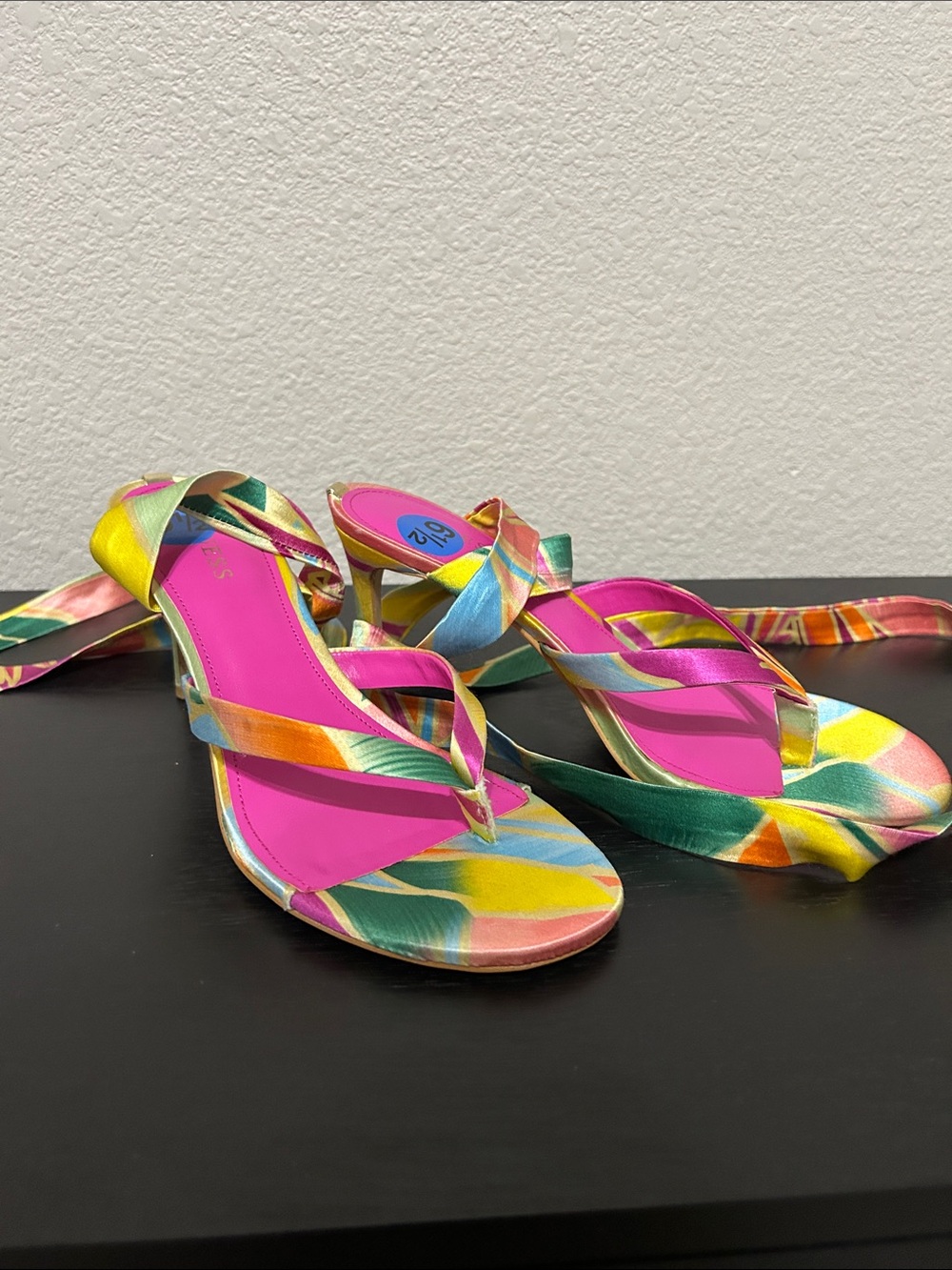New Guess Multicolor Satin Strappy Sandals with Hot Pink Footbed